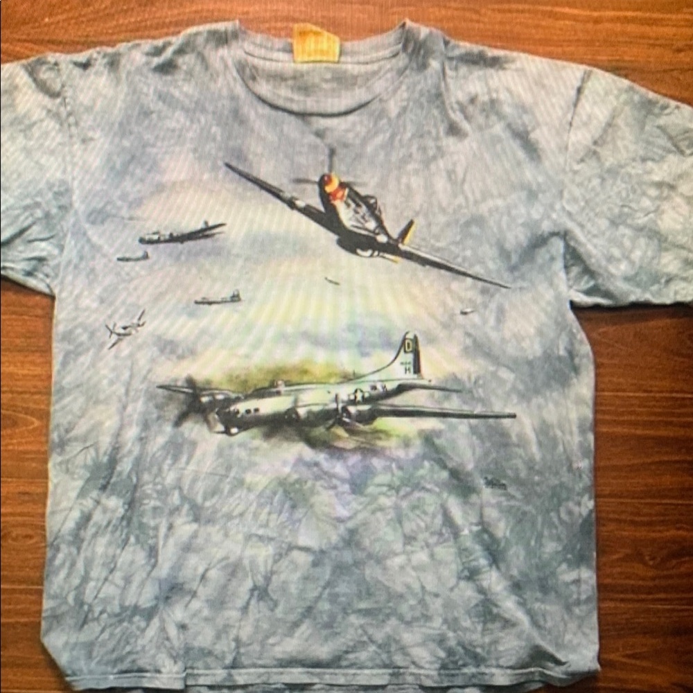 The Mountain Gray Short Sleeve Aviation Tee